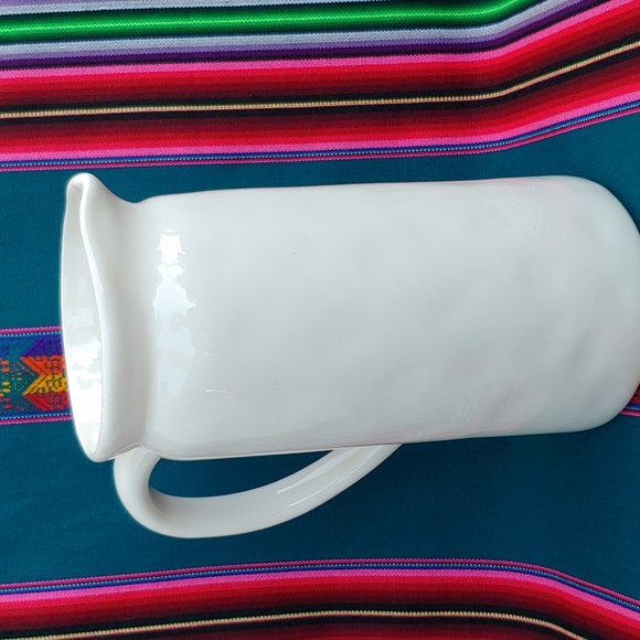 Rae Dunn Ceramic "Pour" Serving Pitcher White holds One Quart - Picture 8 of 15